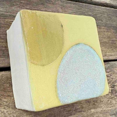 Kunstkloss, skulptur vegg ca 9x9x4.5 (U-622)