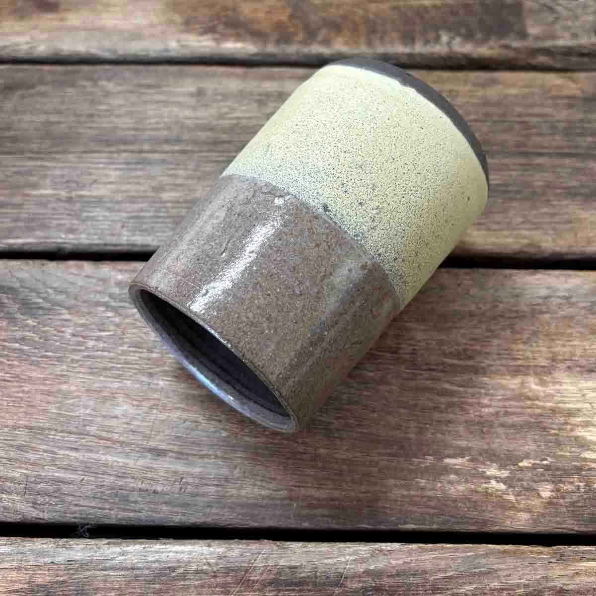 Sylinder, krus keramikk 9.5 cm (gul)