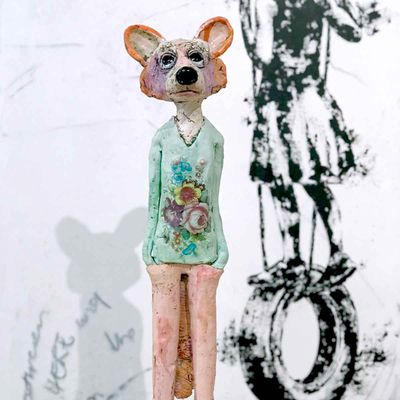 Racoon girl, skulptur 62 cm