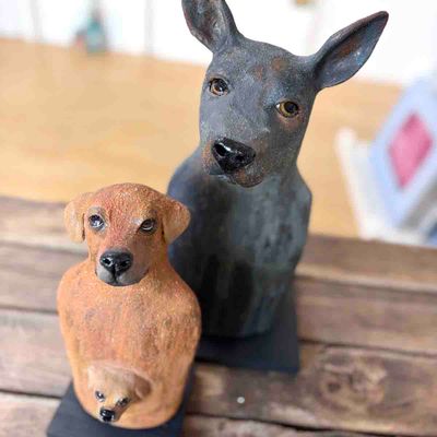 Frank hund, skulptur keramikk 39 cm 