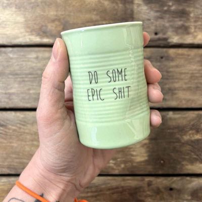 Epic shit, krus porselen 10 cm (mint)