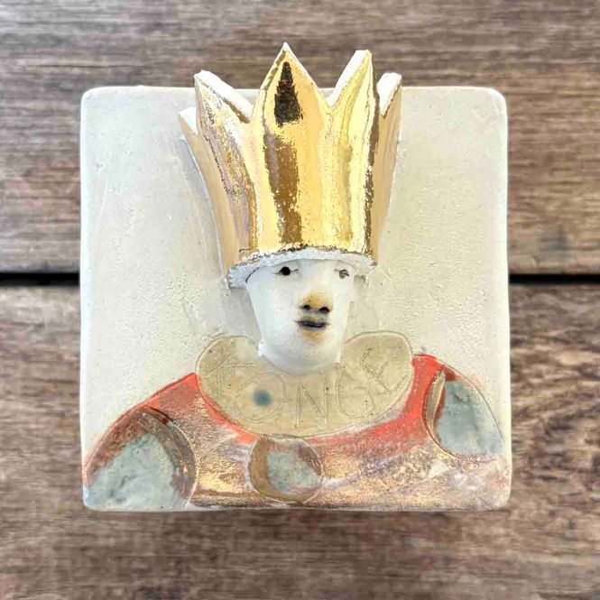 Hovedbilde Kunstkloss, skulptur vegg ca 9x9 (M-612)